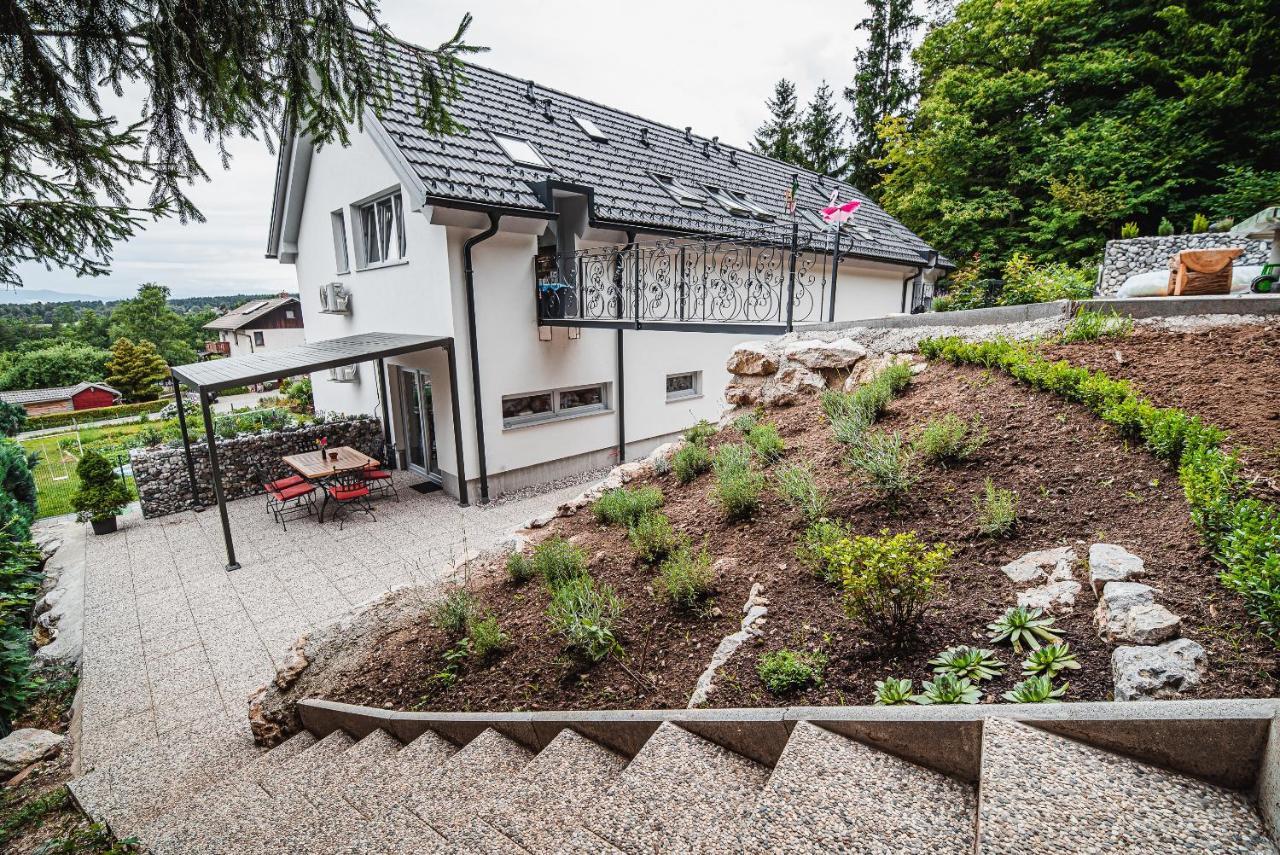 Apartments Rozalija Preddvor Exterior photo