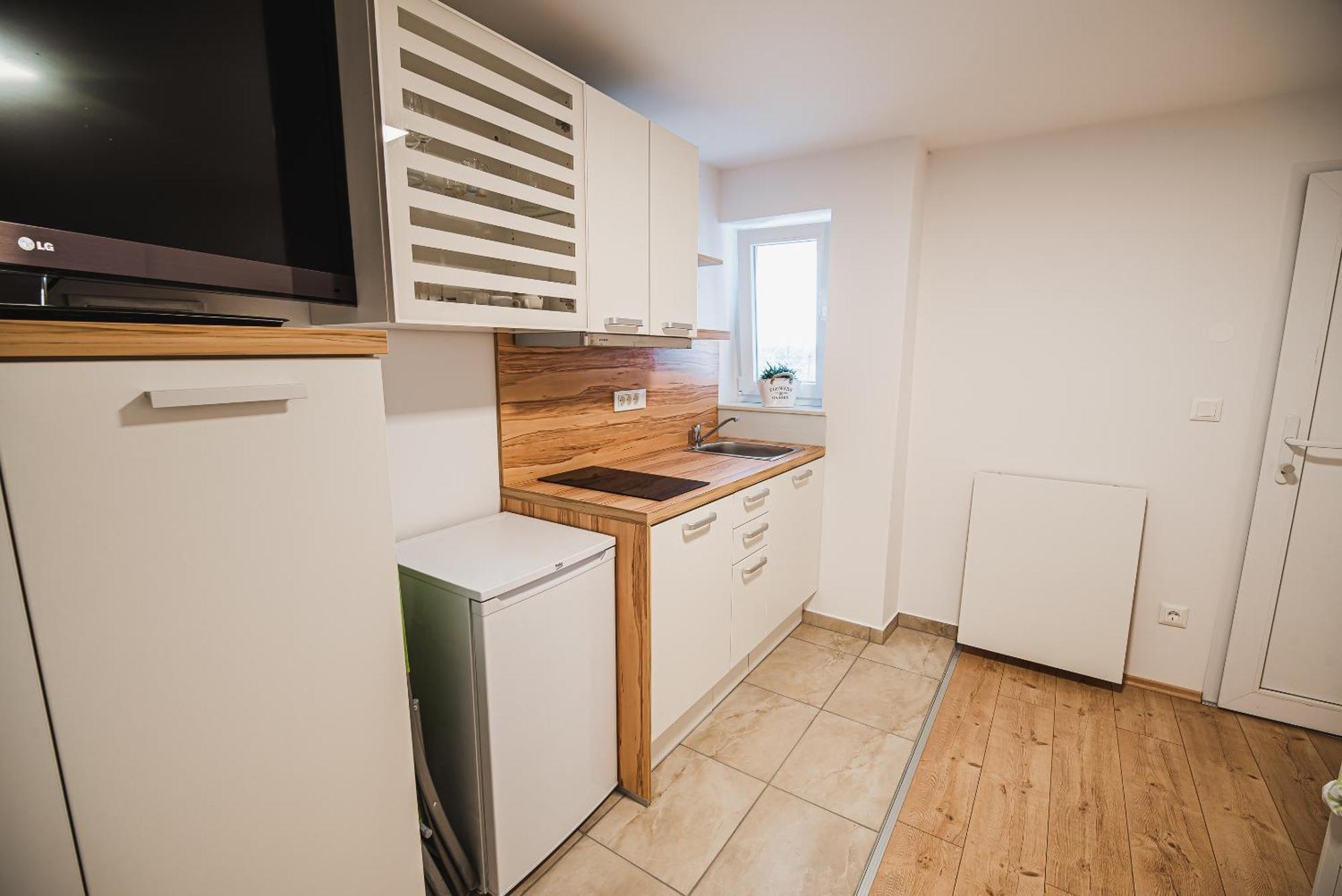 Apartments Rozalija Preddvor Room photo